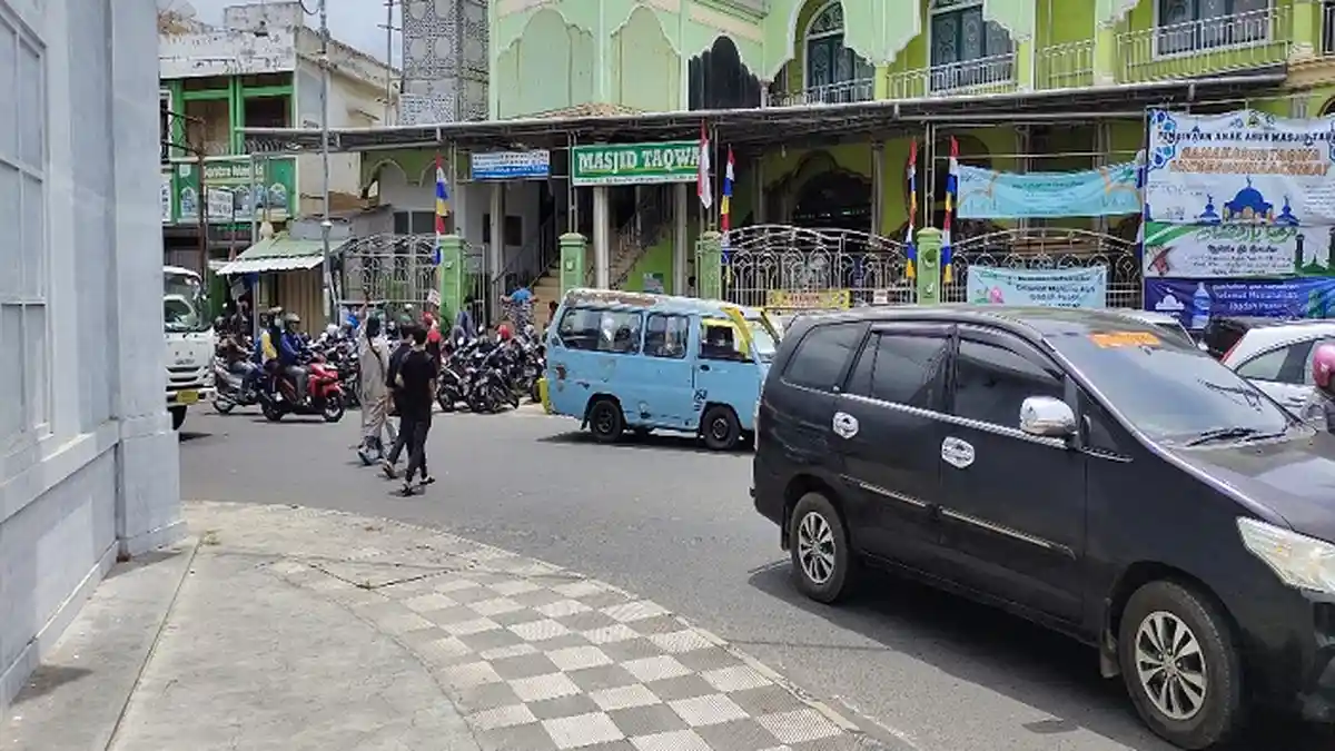 Warga Bandar Lampung Keluhkan Zebra Cross Banyak yang Pudar: Bahaya Kalau Begini