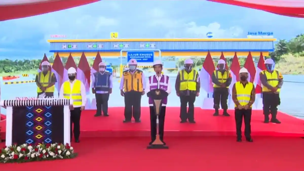 Presiden Jokowi Resmikan Ruas Tol Manado-Danowudu Sulut