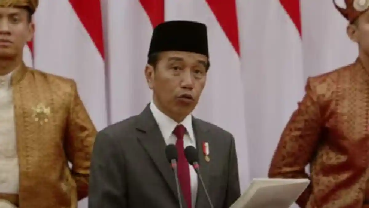 Isi Pidato Nota Keuangan Jokowi Tak Ada Singgung Kenaikan Gaji PNS 2025