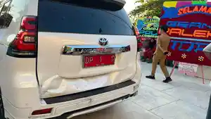 Mobil-Bupati-Sidrap-kecelakaan.jpg