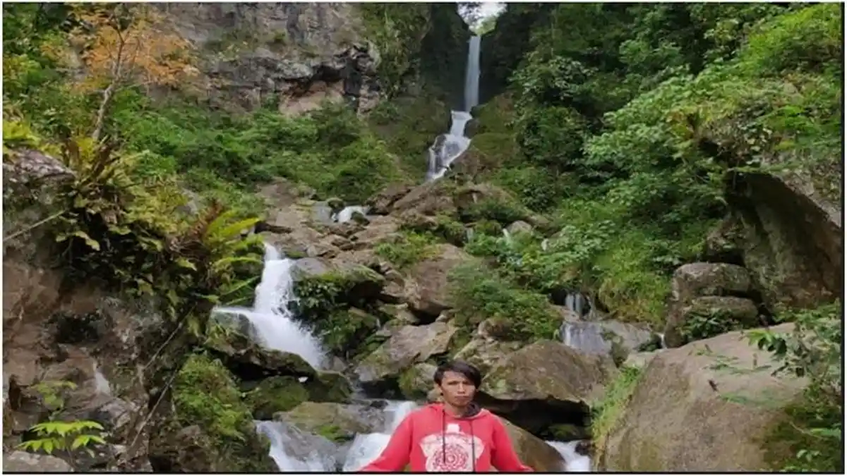 Air Terjun Embun Muara Timbuk Muara Pinang Empat Lawang, Konon Tingginya Dulu 150 Meter