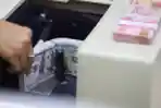 Nilai Tukar Dollar Terhadap Rupiah Kembali Menguat