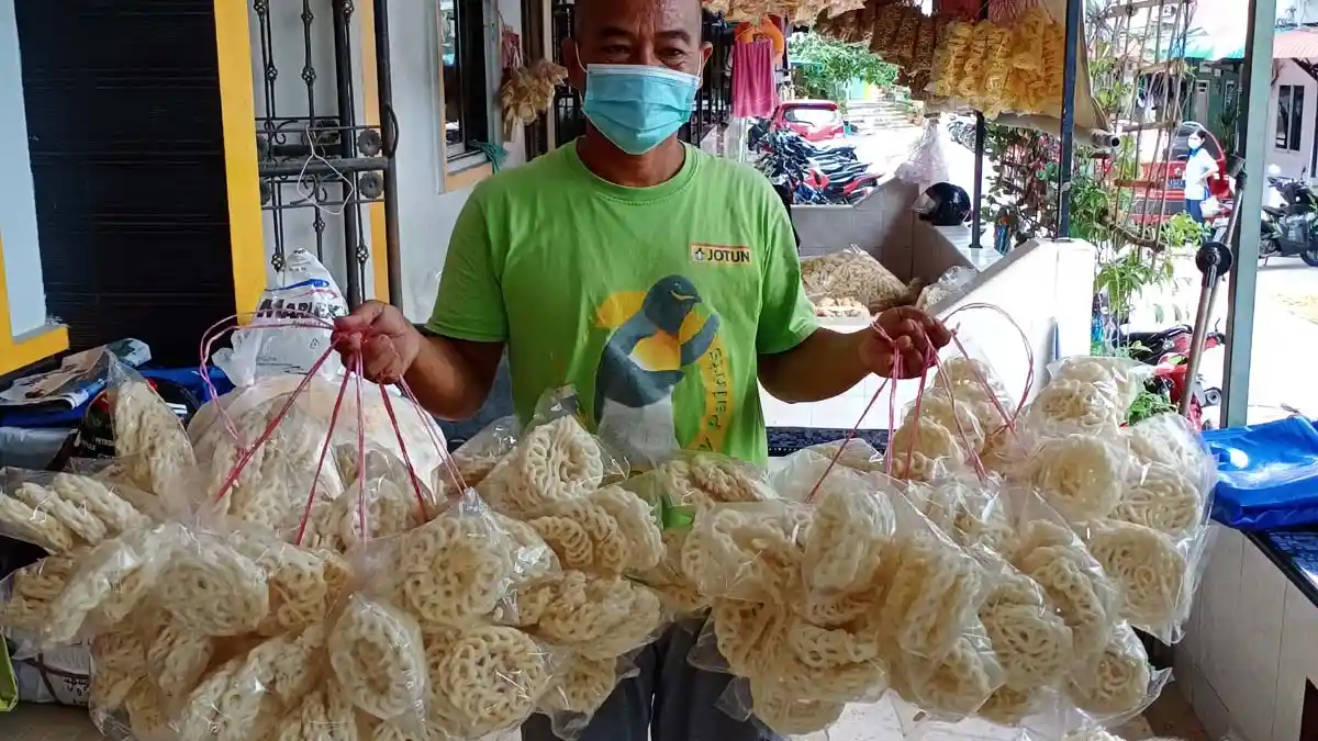 KISAH Sukses Perantau di Batam, Modal Rp 1 Juta, Kerupuk Wiyono Tenar Hingga Luar Negeri
