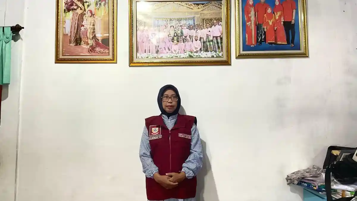 Dulu Pengusaha Konveksi, Sumarni Kini Pimpin RT 003 Malimongan Tua Makassar - Tribun-timur.com