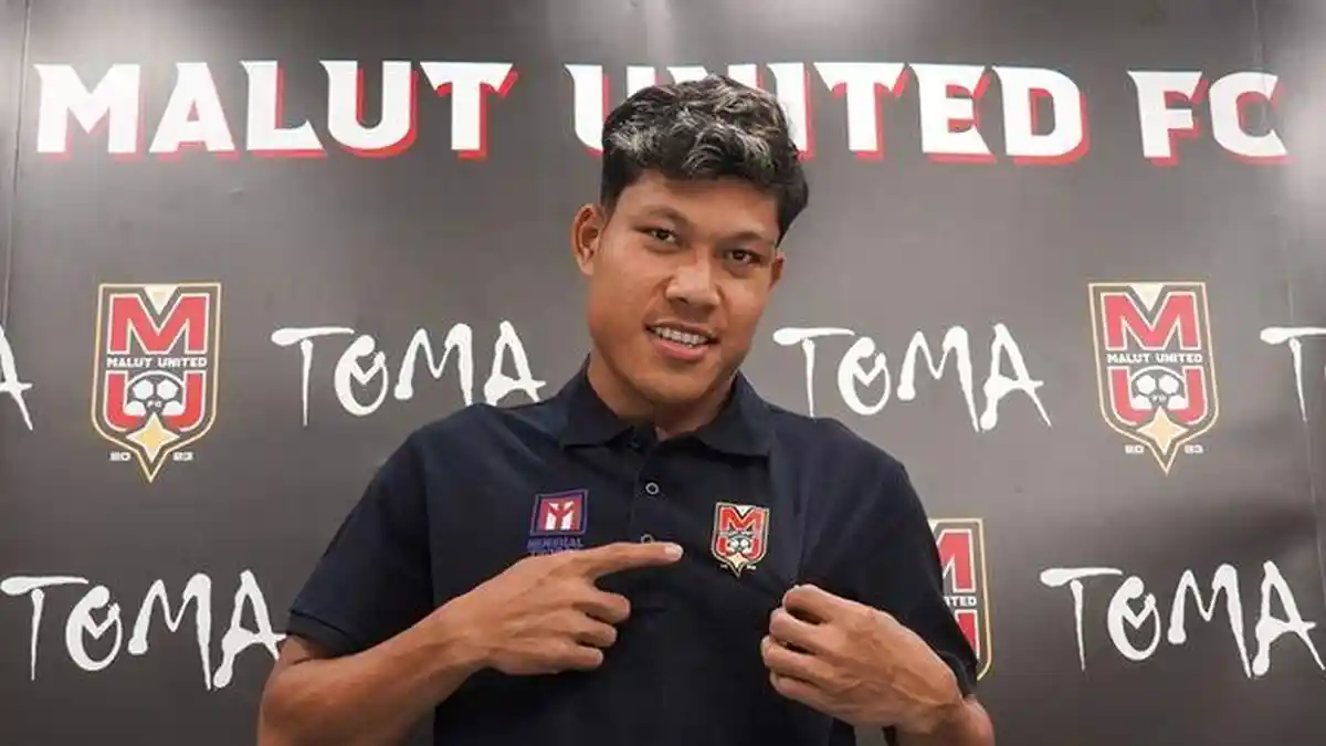Bek yang Sempat Dihubungkan dengan Persib Bandung Punya Tim Baru, Susul Manahati Lestusen
