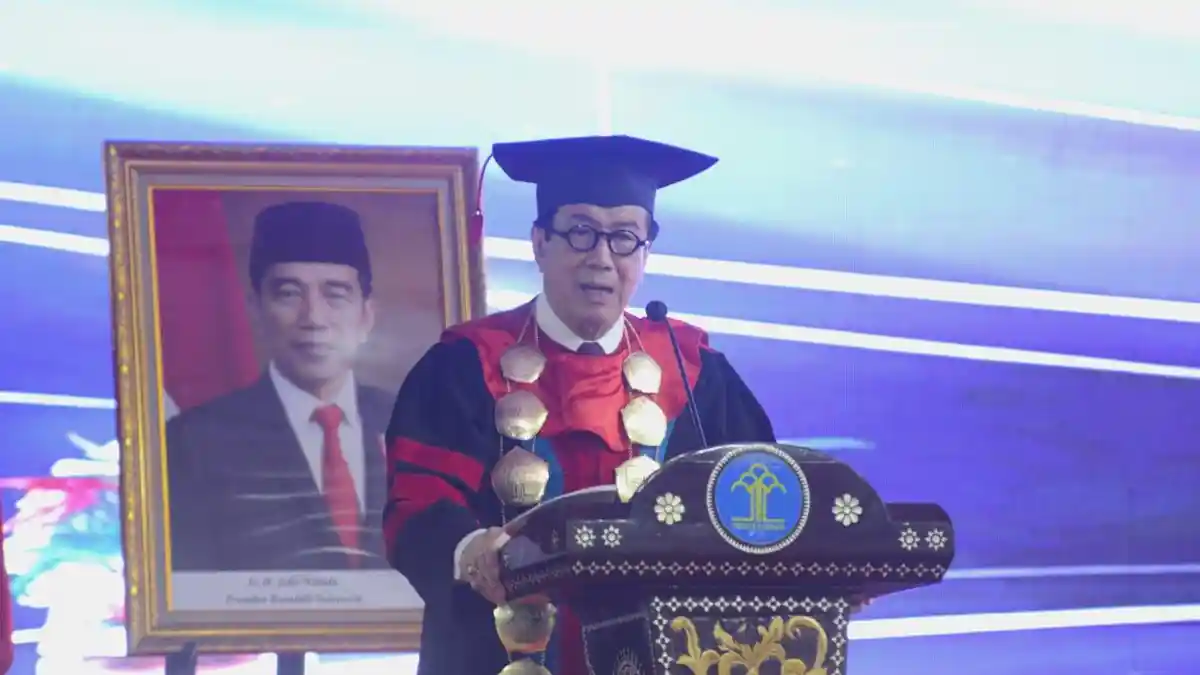 Menkumham Wisuda Taruna Poltekip dan Poltekim, Ingatkan Bekali Diri dengan Softskill