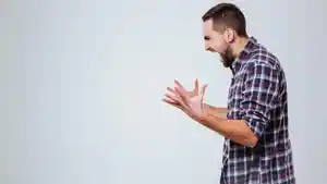 Lima-dari-12-zodiak-ini-terkenal-emosian-dan-tidak-bisa-menahan-amarah.jpg