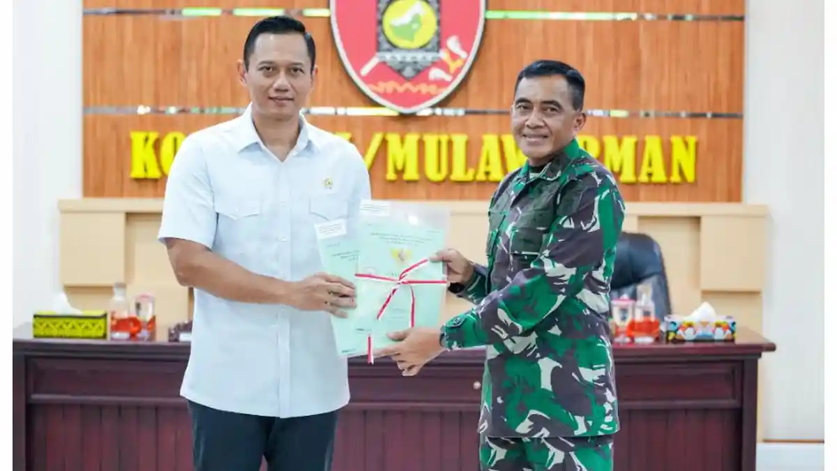 Kembali ke Almamater, Menteri AHY Serahkan Sertifikat Markas Kogabwilhan II
