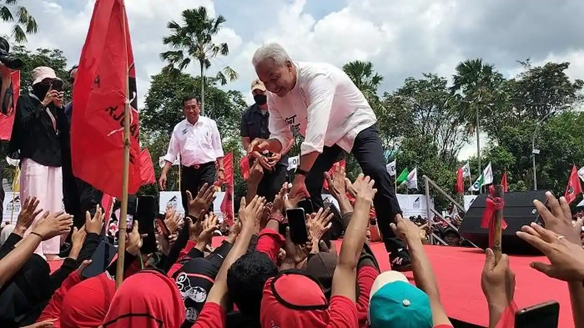 Kampanye di Balikpapan, Ganjar Pranowo Minta Maaf ke Capres dan Cawapres Lain