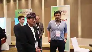 Menparekraf-Sandiaga-saat-meninjau-sejumlah-booth-yang-ada-di-SPORTEL-Rendez-vous-Bali.jpg