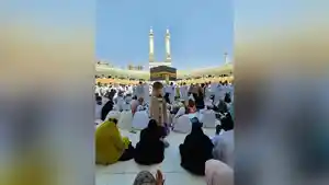 UMRAH-Suasana-di-masjidil-haram-ketika-umrah-s.jpg