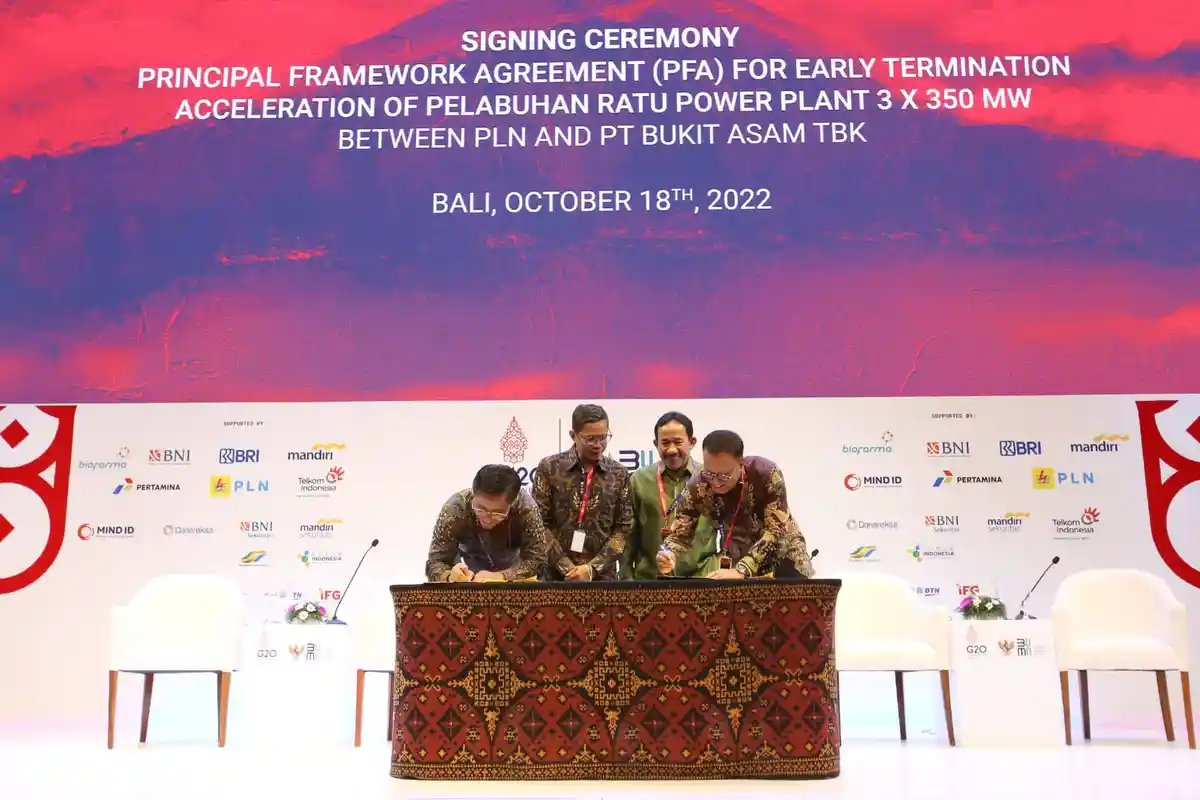 Komit Capai Net Zero Emission, PLN dan PTBA Jajaki Kemungkinan Pensiun Dini PLTU Pelabuhan Ratu