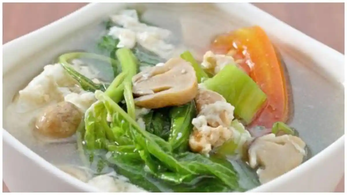 Cara Membuat Sop Bayam Telur Asin Berserabut untuk Menu Sahur, Ini Bahan-bahannya