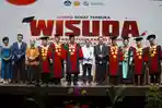 Rektor-UNIKA-Santo-Thomas-Prof-Dr-Maidin-Gultom-bersama-para-pimpinan-yayasan-_1.jpg