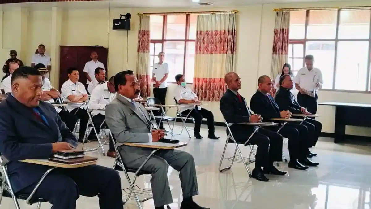 Lima Pejabat Bersaing Rebut Kursi Sekda Ngada