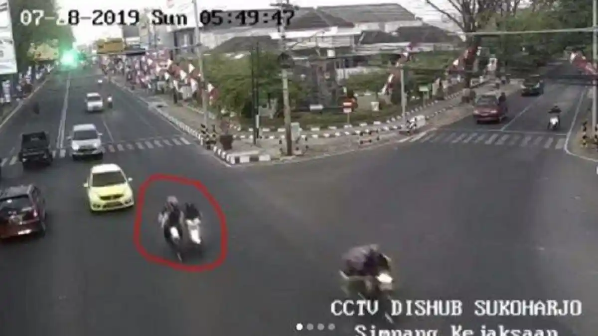 VIRAL Video Detik-detik Tabrak Lari di Simpang Kejaksaan, Polisi Tempuh Langkah Ini