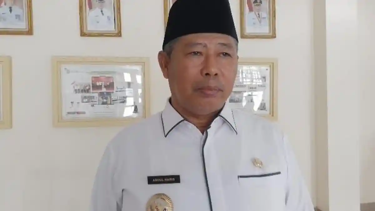 Bupati Anambas Abdul Haris Lepas Keberangkatan 38 Calon Jemaah Haji Embarkasi Batam