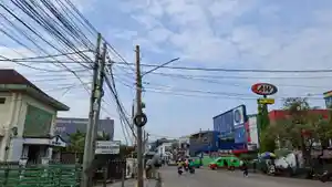 kabel-semrawut-4-meie.jpg