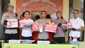 Polres-Karangasem-mengamankan-5-tersangka.jpg