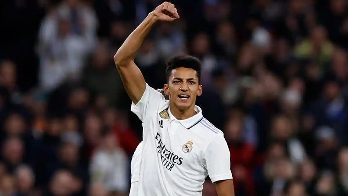 Bobol Gawang Atletico, striker Real Madrid Alvaro Rodriguez Pencetak Gol Termuda di Derbi Madrid