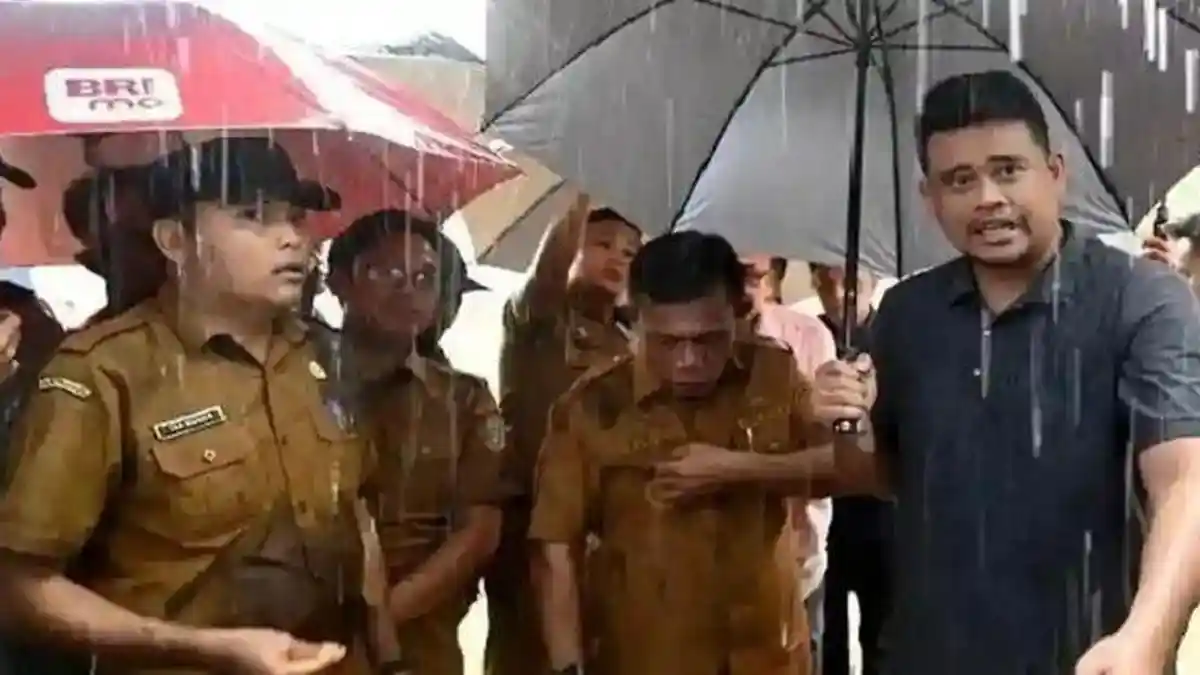 Gubernur Bobby Nasution Akui Marahi Camat Karena Lambat Kerja Padahal Libatkan Banyak Uang