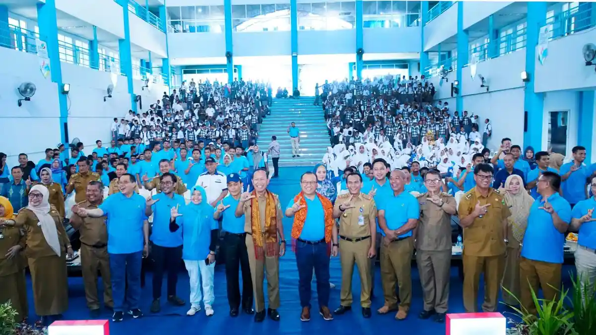 PLN UID S2JB Latih 200 Siswa SMK Konversi Motor Konvensional Menjadi Motor Listrik