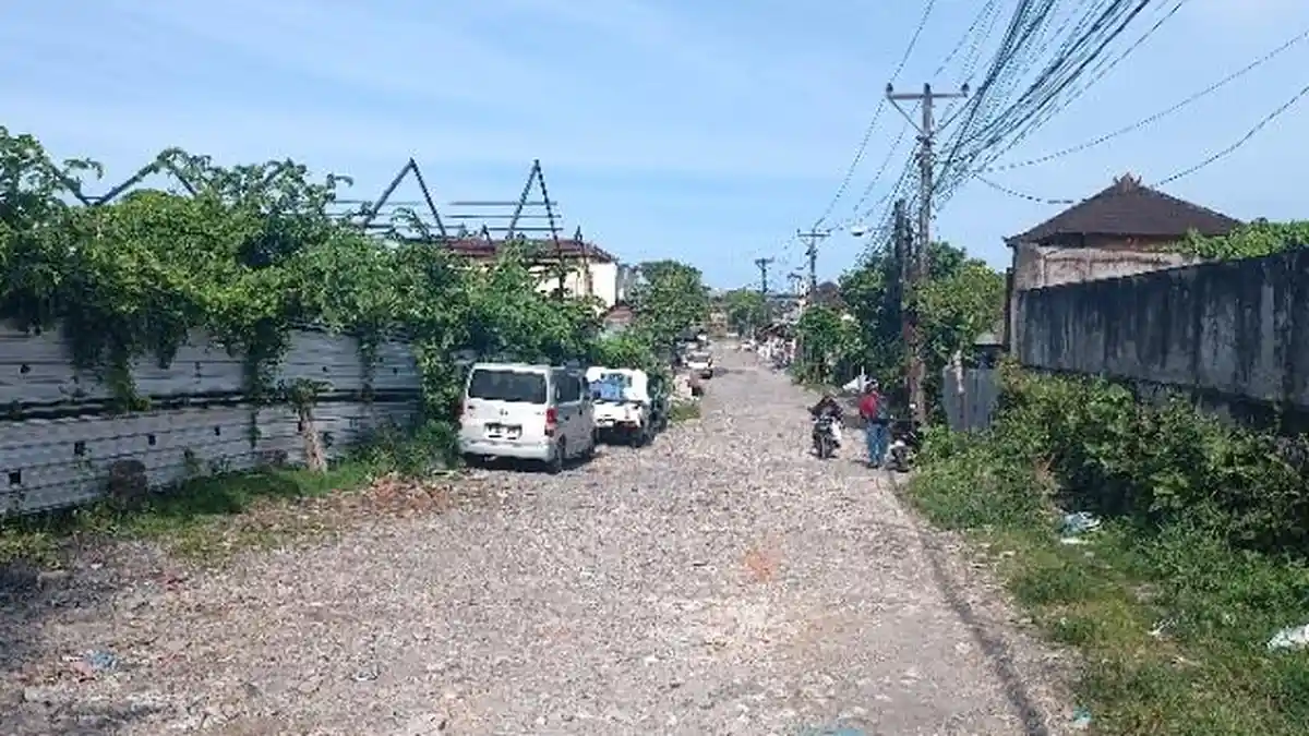 Sertifikat Diserahkan, Pemkot Denpasar Berencana Perbaiki Drainase dan Jalan Karya Makmur
