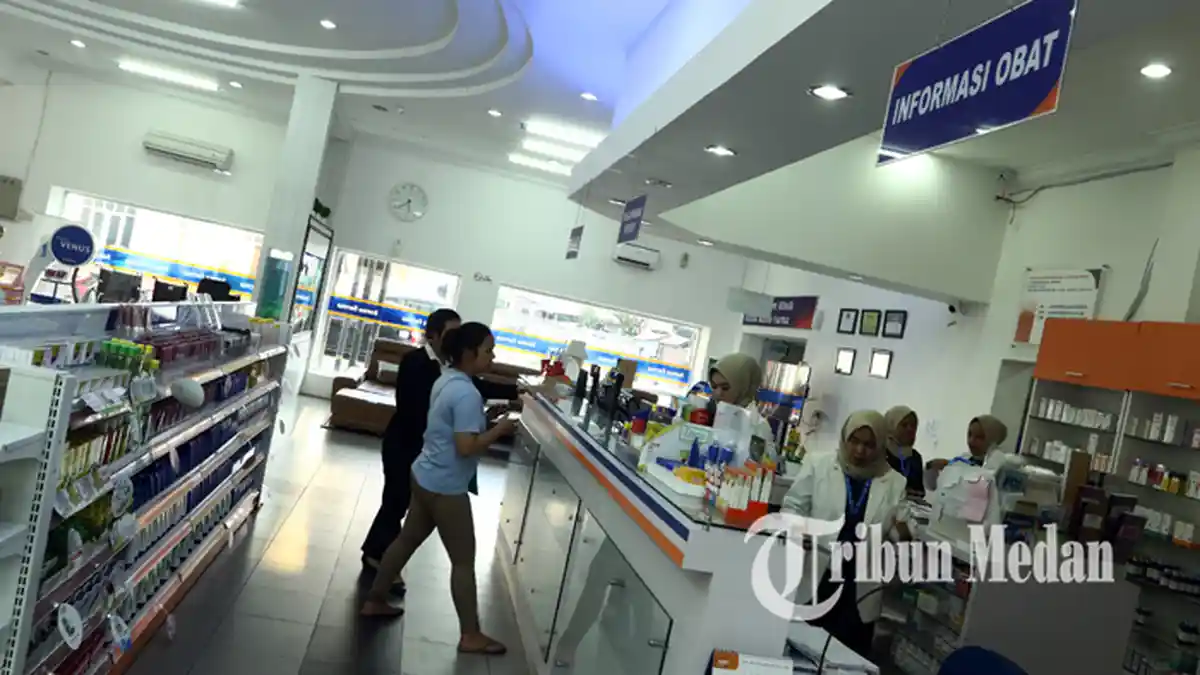 Kimia Farma Buka Lowongan Kerja untuk Lulusan D3 dan S1, Ini Syarat dan Posisi yang Dibutuhkan