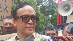 PRABOWO-DIDESAK-COPOT-Wakil-Menteri-Tenaga-Kerja-Wamenake-944.jpg