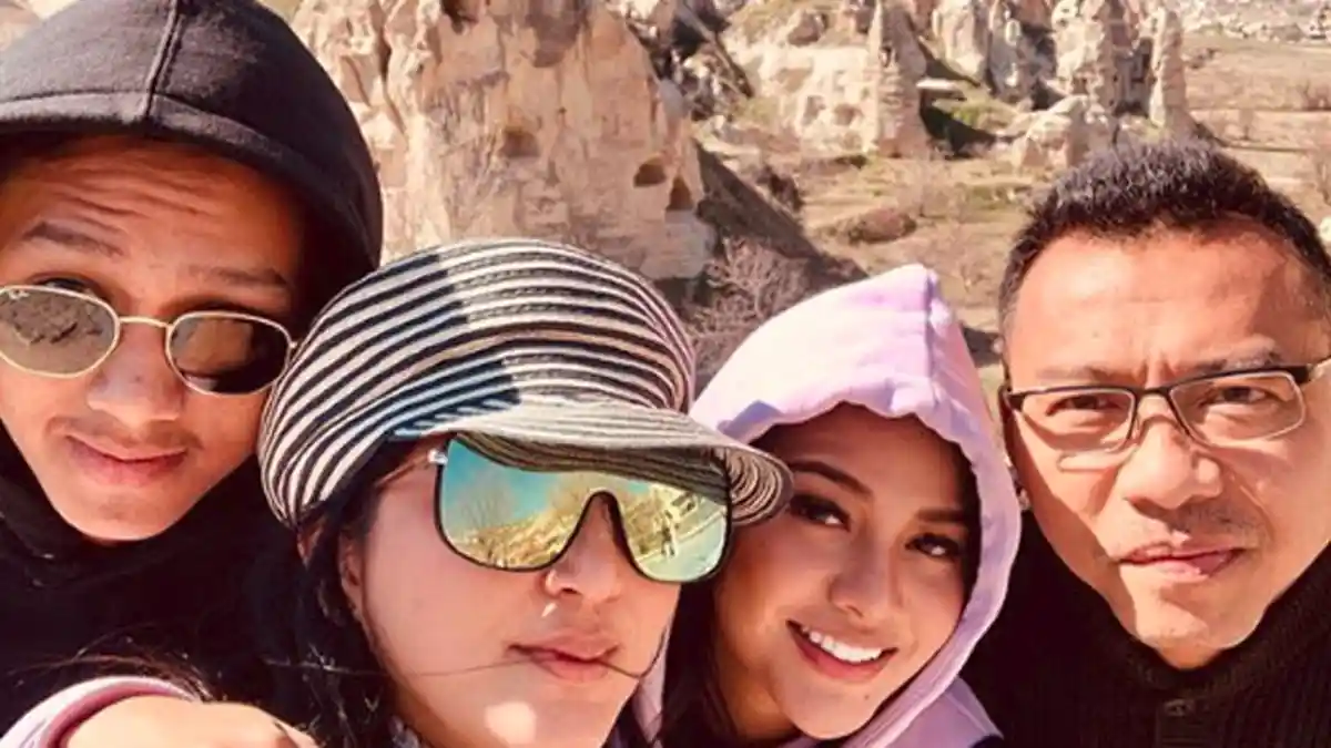 Rayakan Ulang Tahun Aurel Hermansyah dengan Mewah, Ashanty: Mungkin Ini Akan Jadi Acara Terakhir