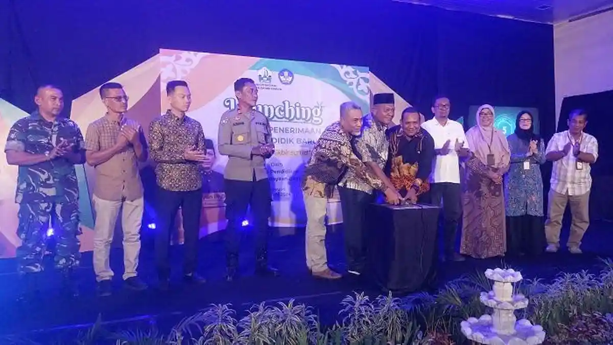 Tarian Peumulia Jamee dan Tari Garapan Baru Semarakkan Launching PPDB Bireuen