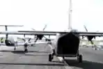 Lima Pesawat dan Tiga Helikopter TNI AL Ikuti Tabur Bunga di Runway Bandara Juanda
