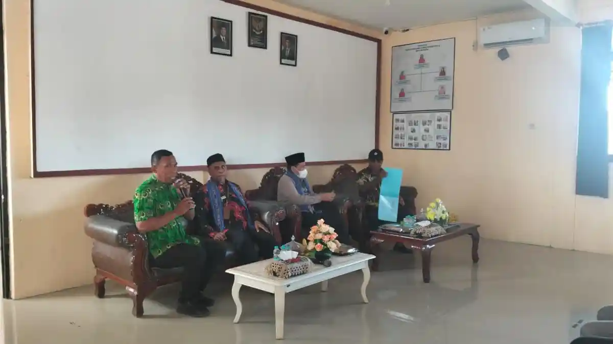 Kunker ke Desa Waiheru Ambon, Ombudsman RI Pastikan Distribusi Beras SPHP Sesuai Prosedur