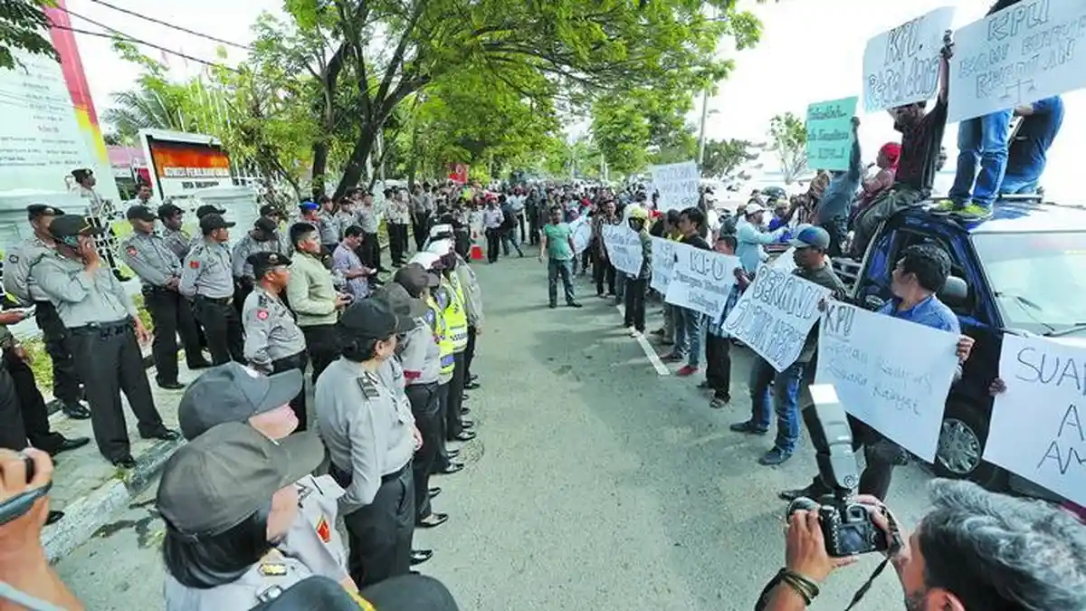Pilkada Kota Balikpapan Diwarnai Demo Money Politics