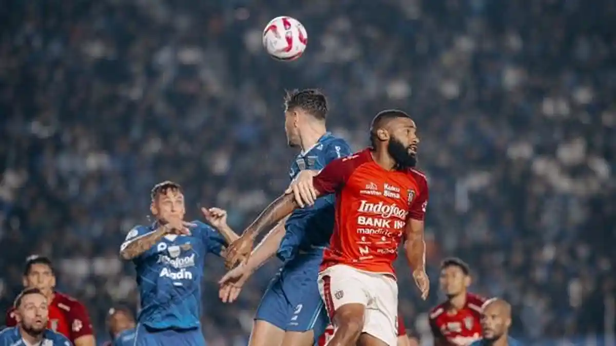 Hasil BRI Liga 1, Adu Mulut Antara Elias Dolah dan Privat Mbarga, Coach Teco Tutup Mulut