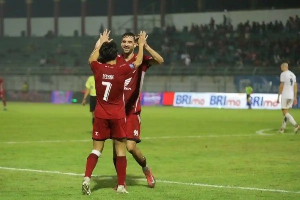 Prediksi Skor Dewa United vs PSM Makassar: Siapa Bisa Menjauh dari Papan Bawah?