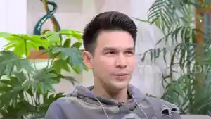 jonathan-frizzy-tanggapi-hubungannya-dengan-ririn-dwi-ariyanti.jpg