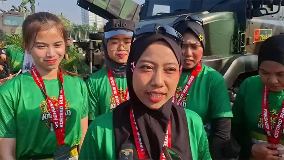 Datang dari Karawang, Iis Sania Cs Menginap di Jakarta Demi Ikut Kostrad Run di Monas - Tribunnews.com