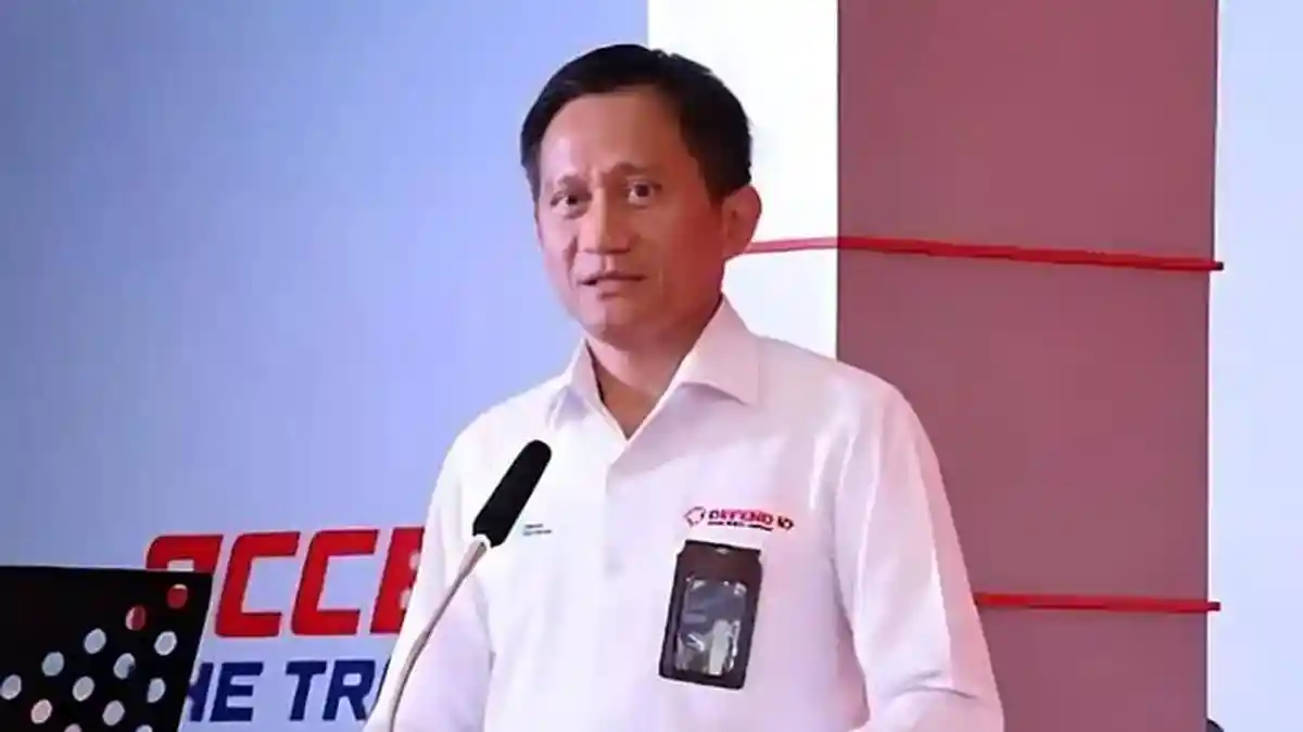 Sosok Bobby Rasyidin, Dirut KAI Sebut Argi Pegawai Viral Gegara Tumbler ...