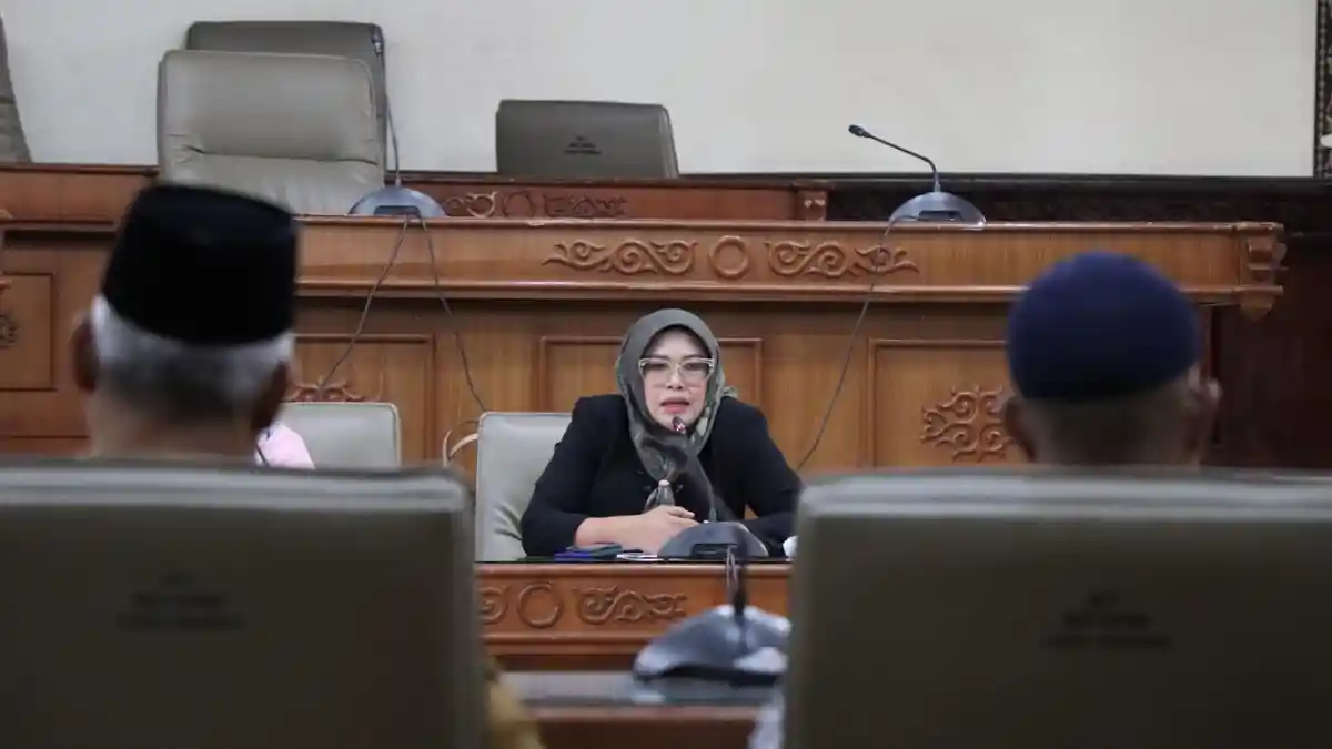Anggota DPRK Suryati Wass Minta Para Guru Aceh Tengah Diperhatikan