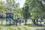 Taman Segitiga Mas Kayuagung Jadi Pilihan Warga Nikmati Liburan Murah, Banyak Wahana Permainan Anak
