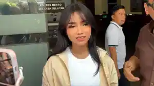 Fuji-An-datangi-Polda-Metro-Jaya.jpg