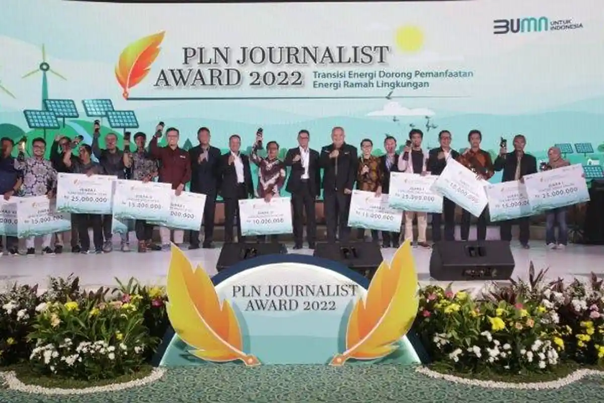 Angkat Tema Transisi Energi, 2 Karya Jurnalistik Jateng DIY Raih PLN Journalist Award 2022