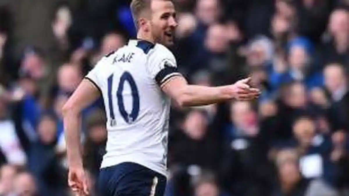 Rekor Harry Kane Meroket, Tiga Singa Lapangan Pesta