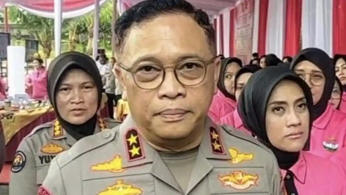 Tak Sendirian, Helmy Santika Naik Pangkat ke Komjen Bareng 3 Pati Ini - Tribunlampung.co.id