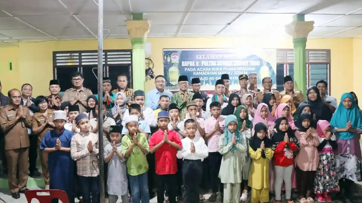 Ikut Buka Bersama, Bupati Toba Bercerita Toleransi dan Kebaikan di Bulan Ramadan