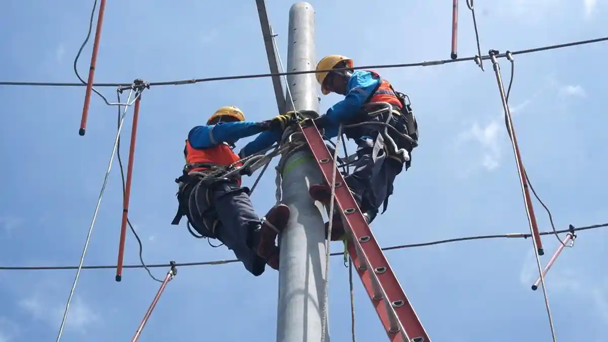PLN Dukung Kelistrikan Andal, Gelaran Balap Perahu Super Cepat Internasional Pertama di Indonesia