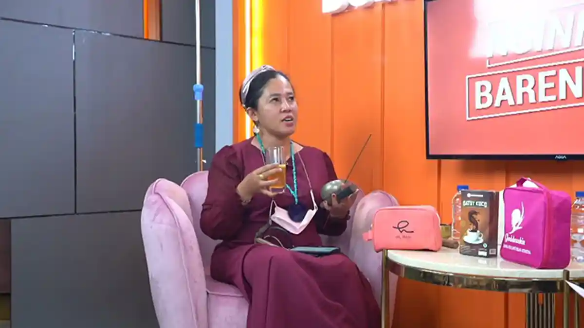 DIKRITIK, Unggahan Mbak Rara Banjir Cibiran Usai Caranya Meminta Cuara Cerah Dinilai Menghina Agama