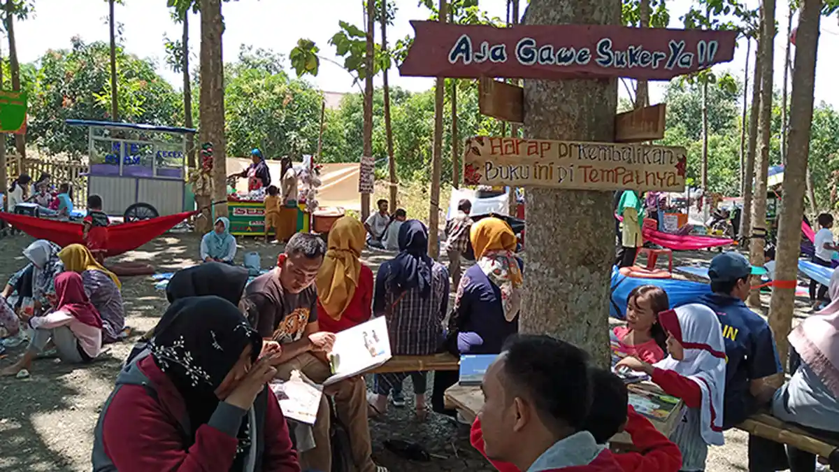 Wisata Hammock Karang Jati Indramayu, Meski di Dekat Pantai Serasa di Pegunungan