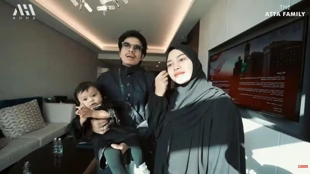 Atta Halilintar Merinding saat Menuju ke Masjid Nabawi bareng Aurel dan Ameena